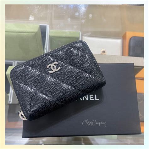 chanel pouch with card holder|Chanel card holder zipped.